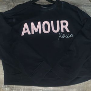 Amour Xoxo Size Large Barely Worn. Like New. No Flaws.